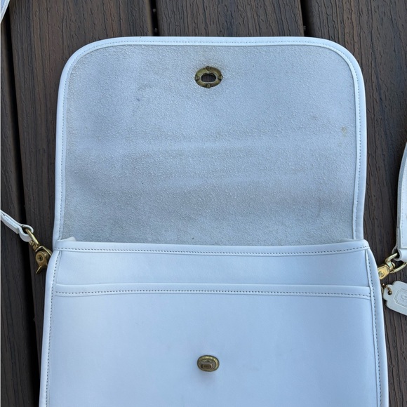Vintage Coach Crossbody White Leather Penny Pocket Lock City Bag Made in USA - Picture 5 of 16